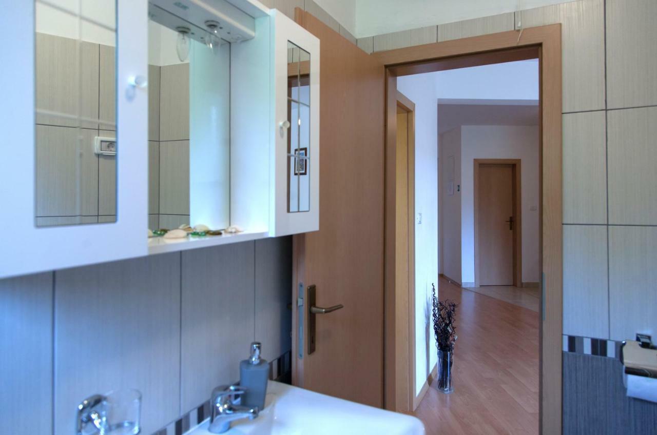 Apartment Helga *